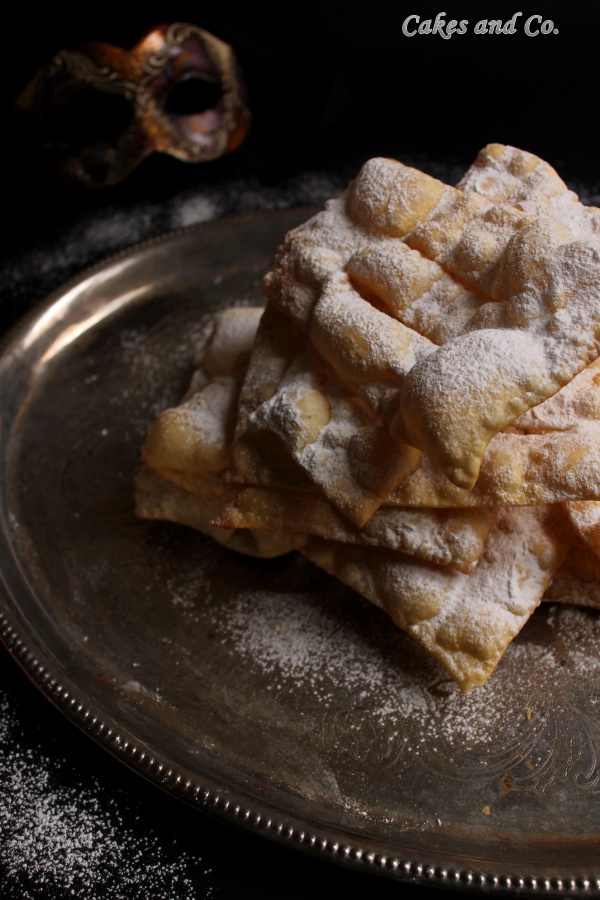  Le Chiacchiere la ricetta di Iginio Massari per un dolce tipico del carnevale