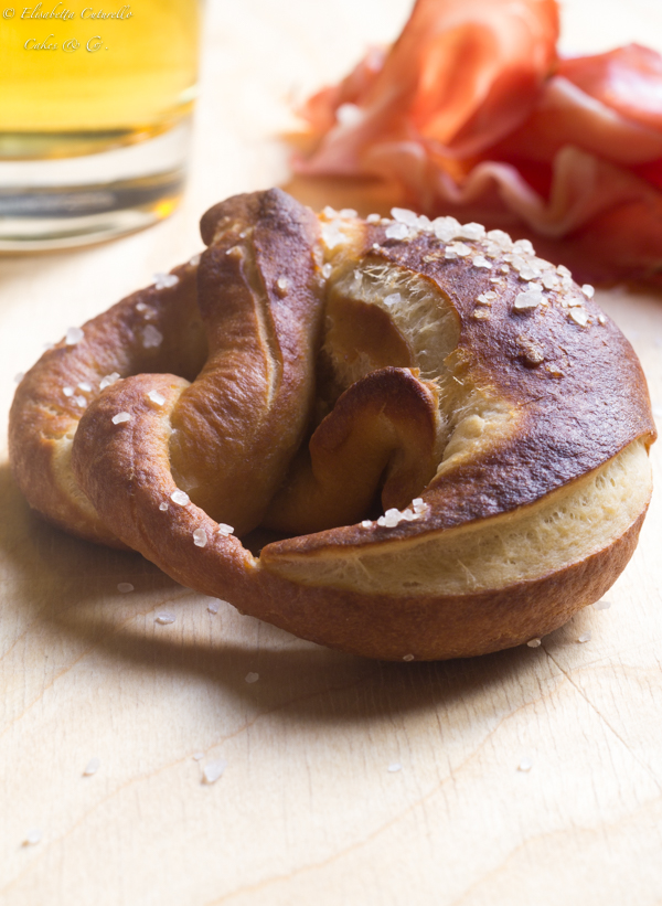 I bretzel pane tipico dei paesi del nord Europa e del trentino Alto Adige, accompagnamento perfetto di un bel boccale di birra.