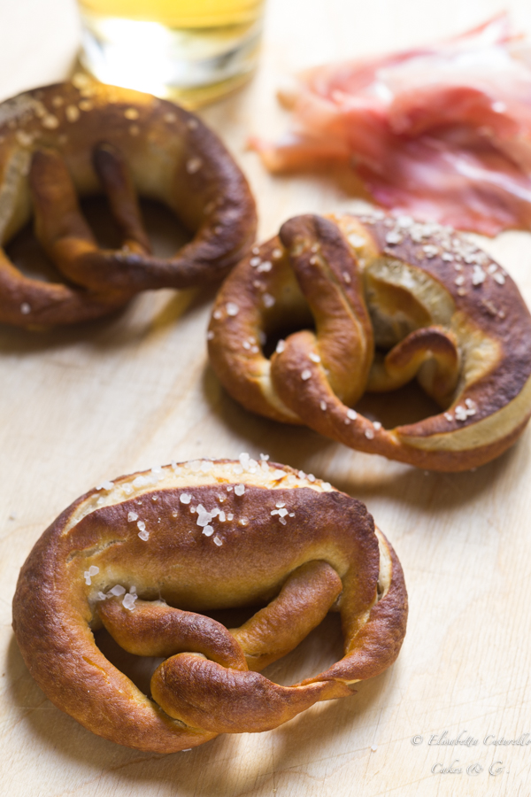 I bretzel pane tipico dei paesi del nord Europa e del trentino Alto Adige, accompagnamento perfetto di un bel boccale di birra.